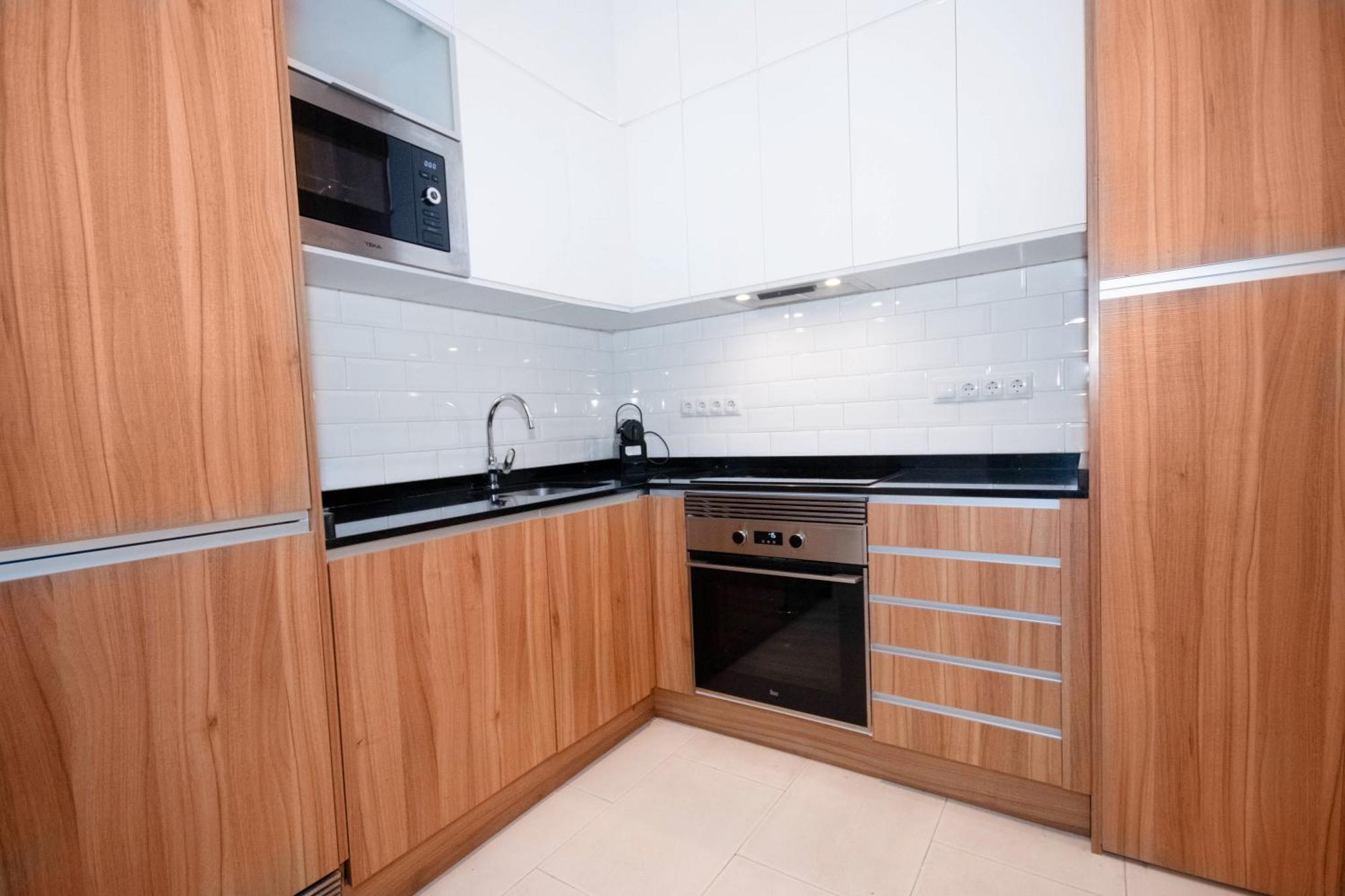 For You Rentals Apartamento Temporal Con Encanto En Malasana Min24 마드리드 외부 사진